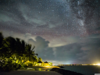 Die_Insel_ziyaaraifushi_nachts